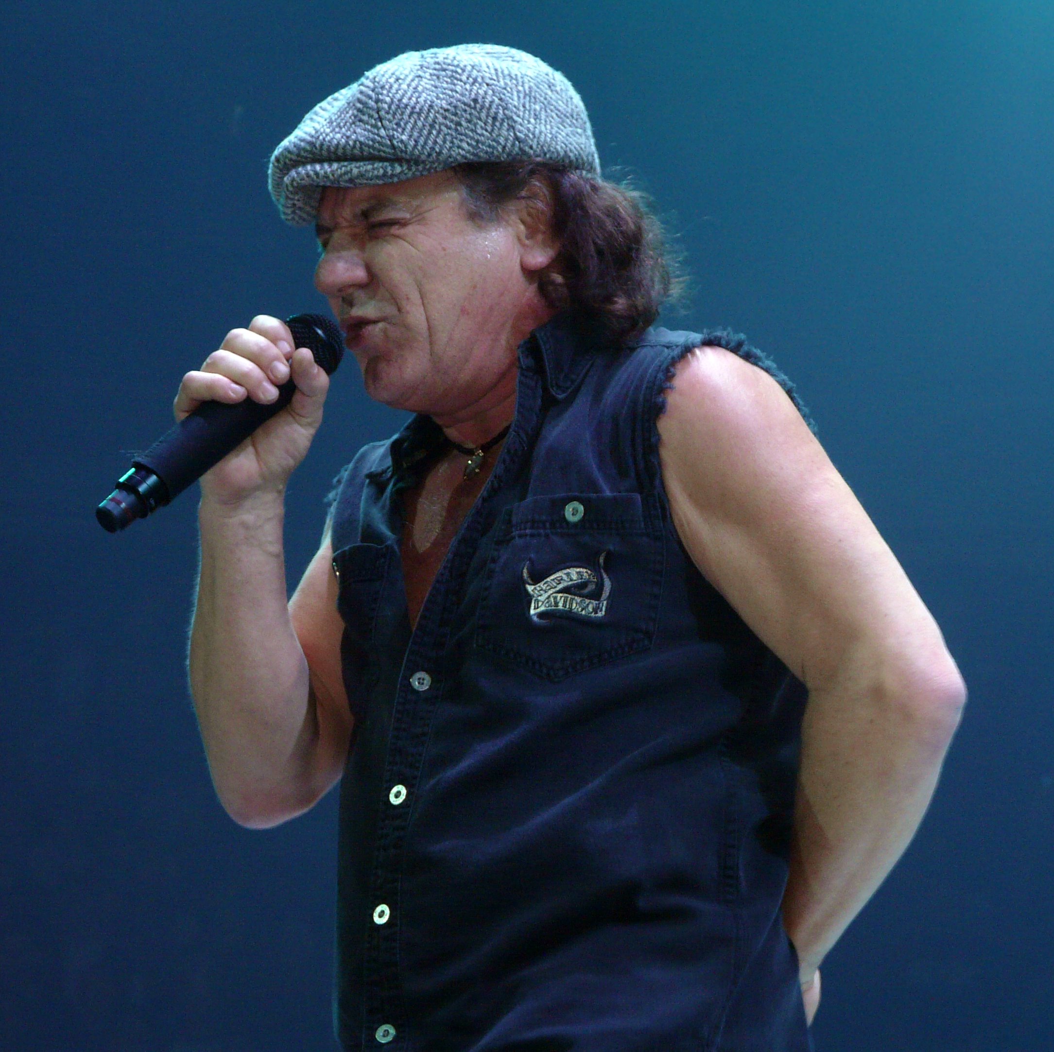 Brian Johnson s AC/DC 23. listopadu 2008 v St. Paul, MN