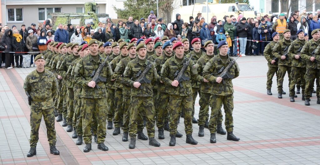 Fotografie vojáků armády ČR