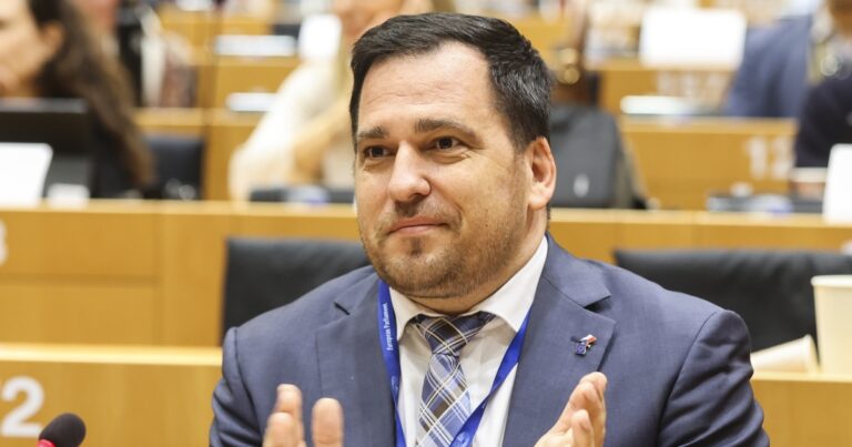 Fotografie Tomáše Zdechovského