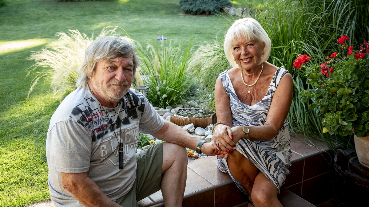 Fotografie Romana Skamene s manželkou