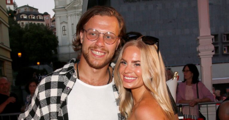 Fotografie Davida Pastrňáka a Rebeccy Rohlsson