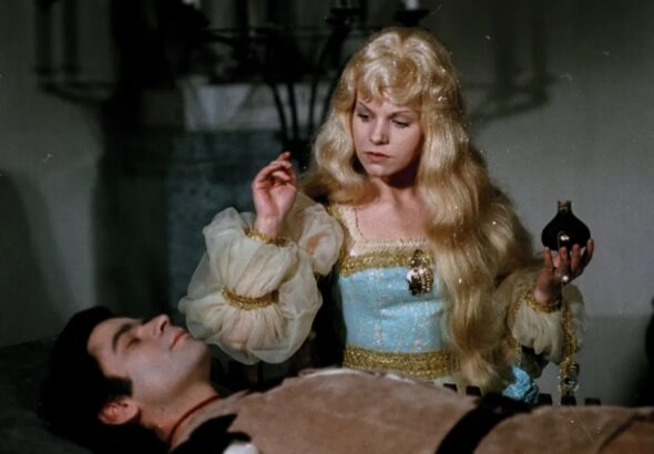 Fotografie Jorgy Kotrbové a Petra Štěpánka v pohádce Zlatovláska