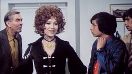 Fotografie z filmu Dívka na koštěti