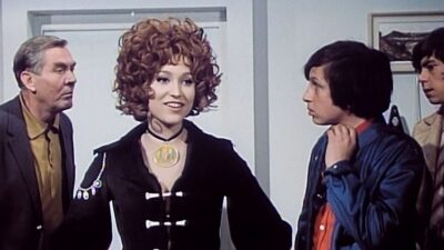 Fotografie z filmu Dívka na koštěti