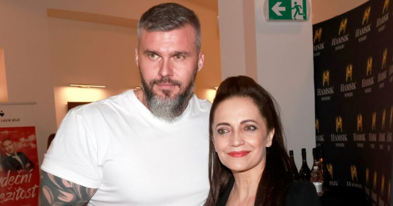 Fotografie Lucie Bílé a Radka Filipiho