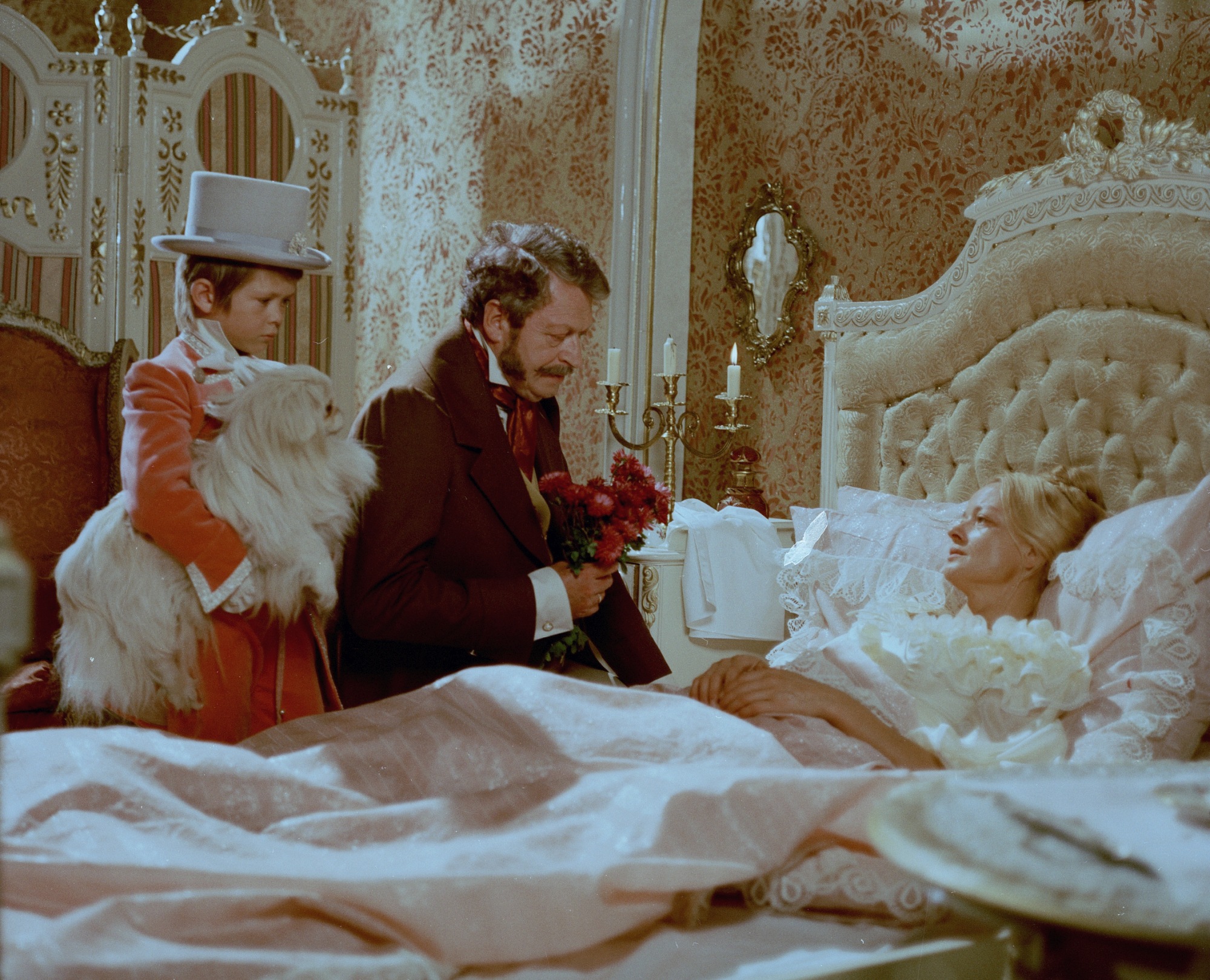 Fotografie z filmu V zámku a podzámčí