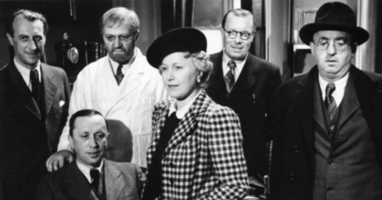 Fotografie herců v kině Alfa