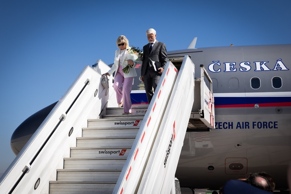 Fotografie prezidentského páru na oficiální návštěvě Chilské republiky