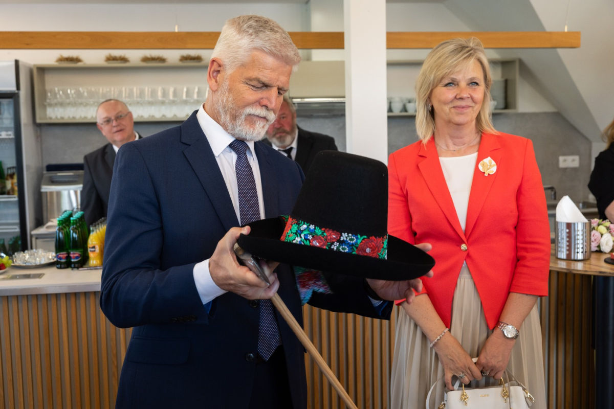 Petr Pavel a Eva Pavlová při návštěvě Zlínského kraje